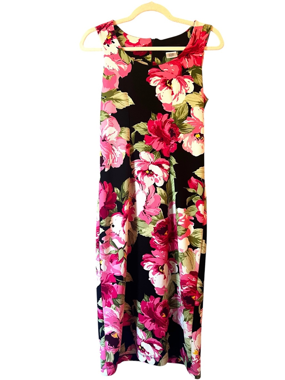 Travel Elements Floral Rose black Maxi Dress Sleeveless Textured Stretch Size S
